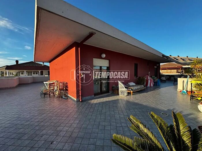 Appartamento quadrilocale in vendita in Via dei Marrucini, Francavilla Al Mare