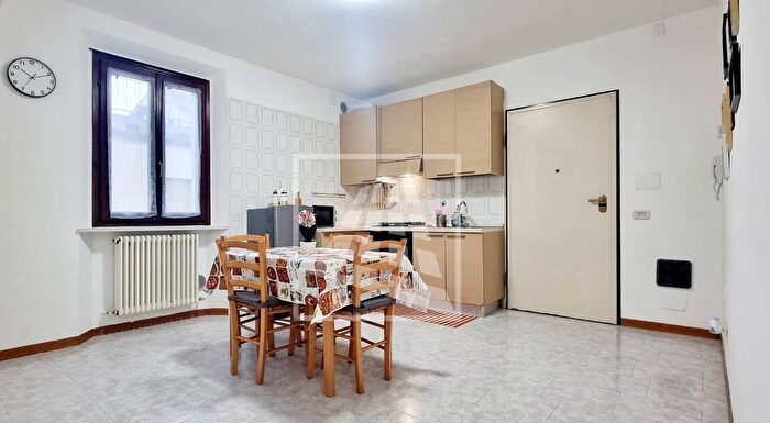 Appartamento monolocale in vendita in Via Martiri della Bettola, Reggio Emilia