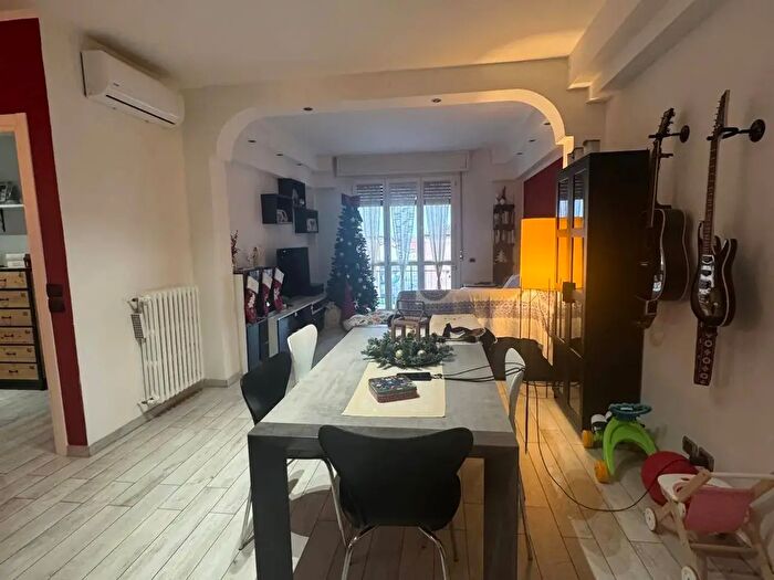 Appartamento trilocale in vendita in Via Alessandro Volta, Casalgrande