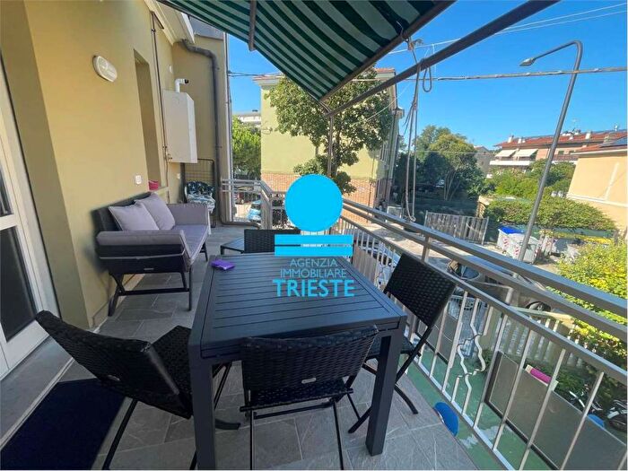 Appartamento trilocale in affitto in Porto, Pesaro
