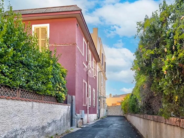 Appartamento quadrilocale in vendita in Via Rosa Puri, Civitavecchia