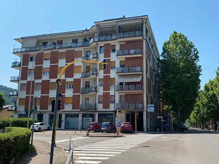 Appartamento trilocale in vendita in Via Stazione, Sasso Marconi