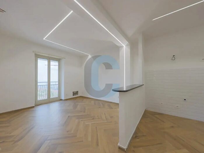 Appartamento trilocale in vendita in Via Frascati, Rocca Di Papa