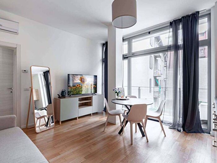 Appartamento bilocale in affitto in Via Marco Aurelio, Parco Trotter, Milano