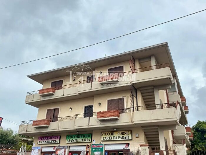 Appartamento trilocale in vendita in Via Macello, Catania