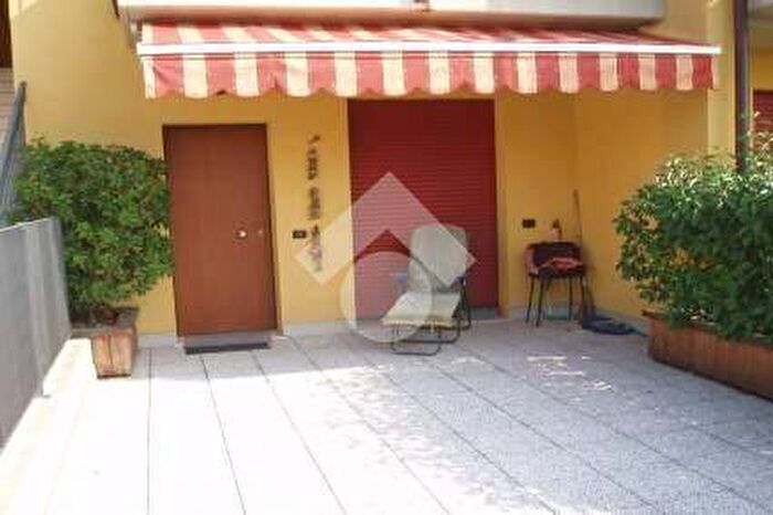 Appartamento monolocale in affitto in Centro, Costabissara