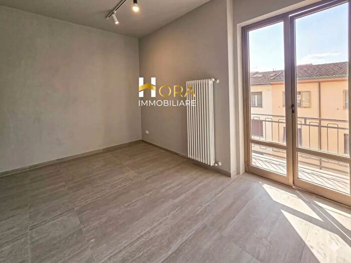 Appartamento con 5 locali in vendita in Via delle Cento Stelle, Firenze