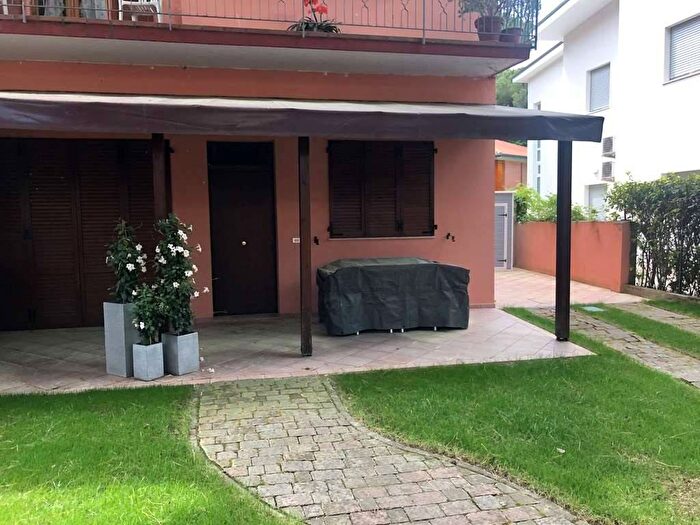 Appartamento quadrilocale in affitto in Viale ravenna, Milano Marittima, Cervia