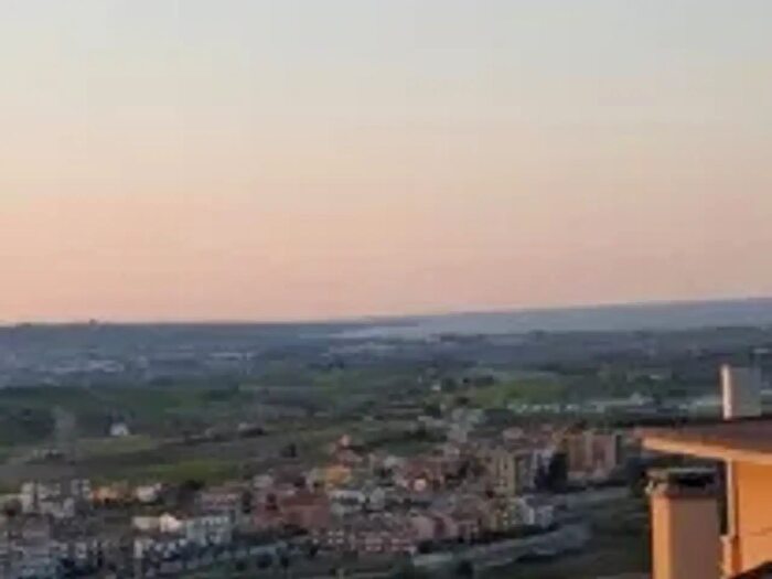 Appartamento con 6 locali in vendita in Montenero Di Bisaccia