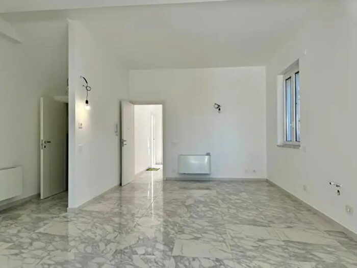 Casa con 6 locali in vendita in Via Catili, Barcellona Pozzo Di Gotto