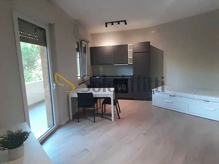 Appartamento monolocale in affitto in Via F Petrarca, Brescia