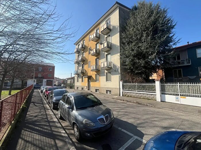 Appartamento bilocale in vendita in Via Venezuela, Pioltello