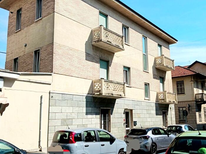 Appartamento trilocale in affitto in Via Cavalieri di Vittorio Veneto, Centro Storico, Rivoli