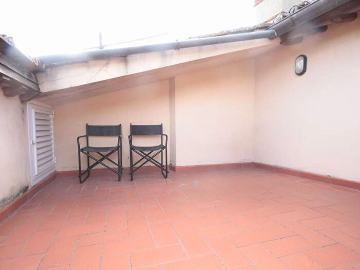 Appartamento trilocale in affitto in Piazza Luigi Varanini, Piazza Anfiteatro Torre Guinigi, Lucca