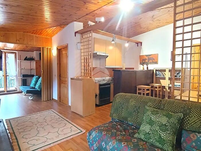 Appartamento trilocale in vendita in Via Panoramica, Filettino
