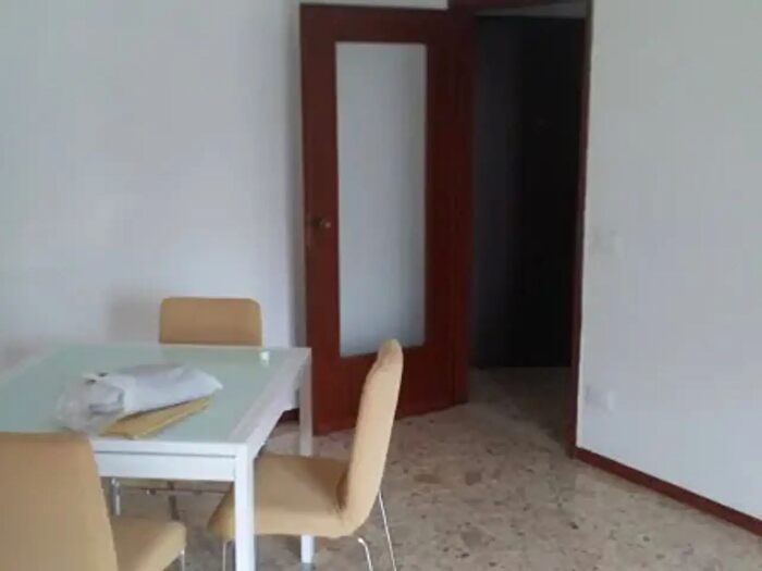 Appartamento bilocale in affitto in Via Pietro da Noceto, Piacenza