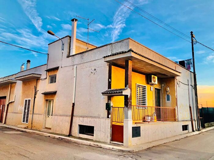 Casa trilocale in vendita in Indirizzo Via Tommaso Fiore, Sannicandro Di Bari