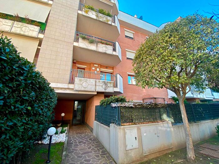 Appartamento bilocale in affitto in Via Francesco Aquilanti, Casal Lumbroso, Roma