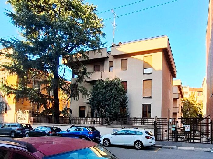 Appartamento bilocale in affitto in Corso Vercelli, Vercelli Wagner, Milano