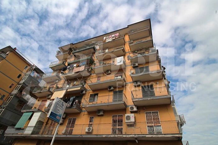 Appartamento trilocale in vendita in Traversa III Sette Re, Arzano