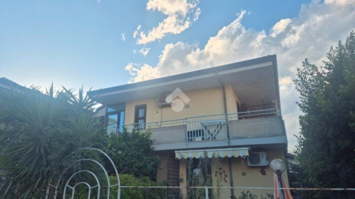 Appartamento bilocale in vendita in Via Simone Neri, Mascali