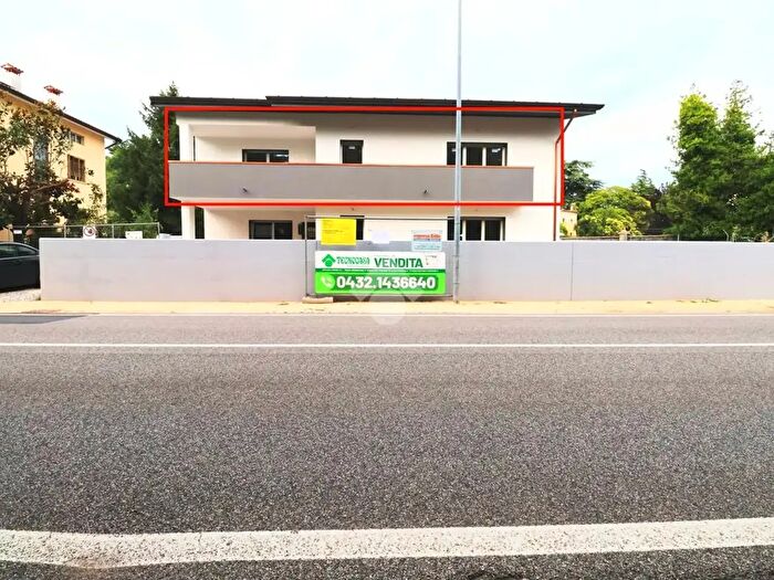 Appartamento quadrilocale in vendita in Viale Gemona, Cividale Del Friuli