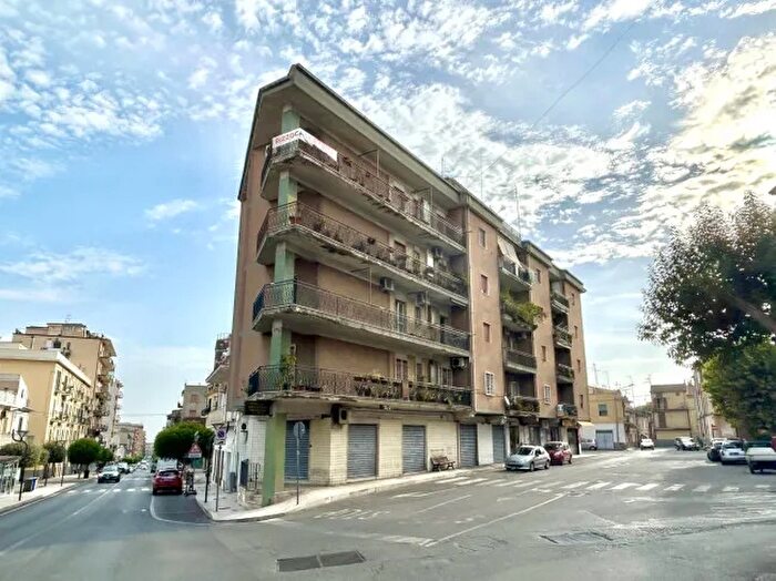 Appartamento quadrilocale in vendita in CoriglianoRossano Piazza Bologna, CoriglianoRossano