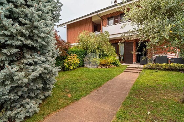 Casa con 5 locali in vendita in Via Val della Torre, Alpignano