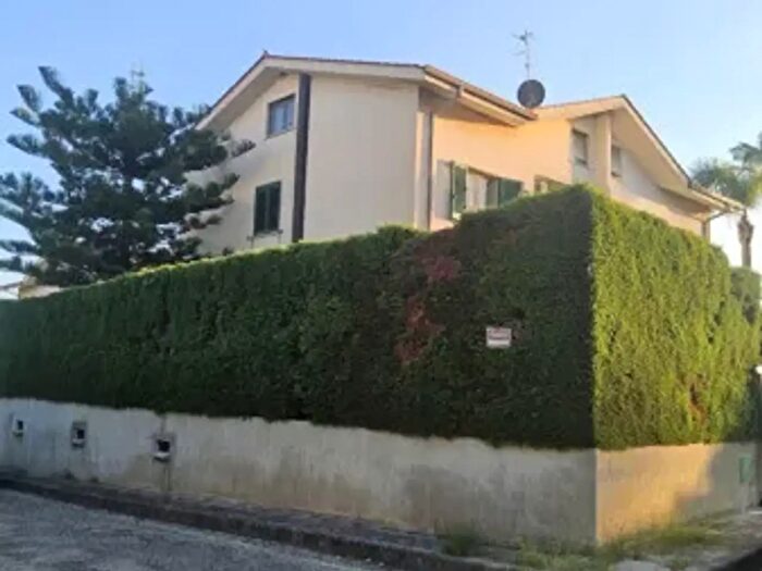 Casa con 5 locali in vendita in Via Magna Grecia, Siderno