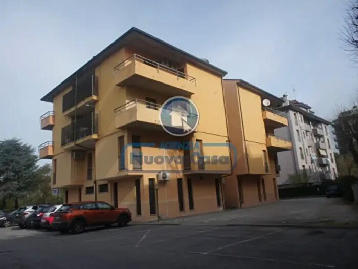 Appartamento bilocale in vendita in Viale Vincenzo Randi, Ravenna