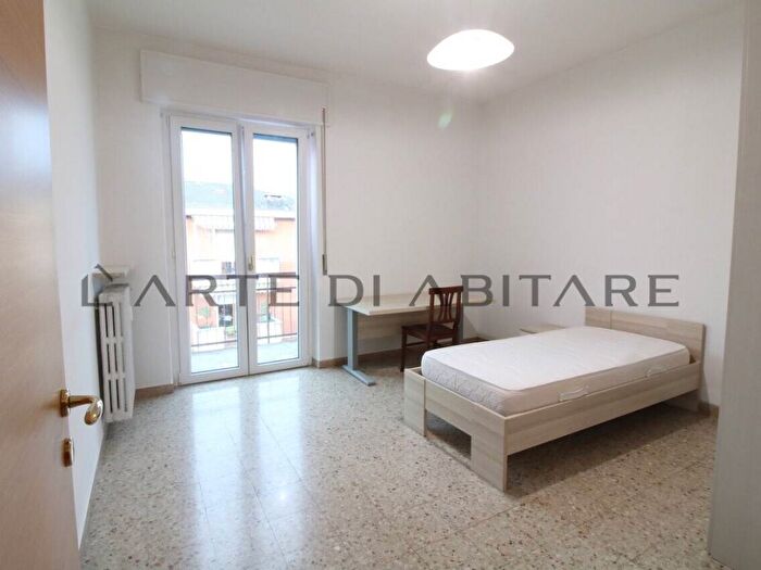 Appartamento quadrilocale in affitto in Borgo Roma, Verona