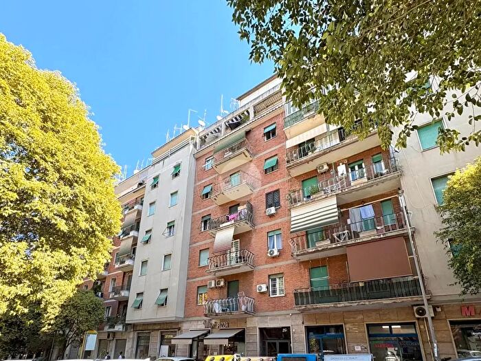 Appartamento bilocale in vendita in Via Guglielmo Mengarini, Roma