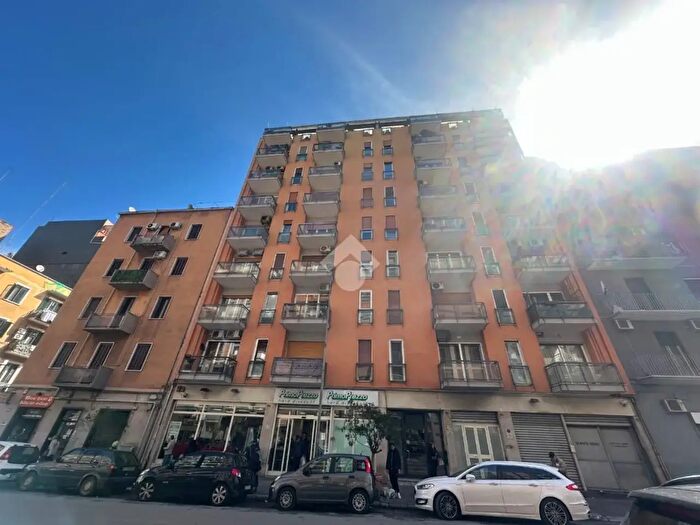 Appartamento trilocale in vendita in Via Brigata Bari, Bari