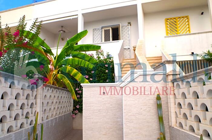 Casa trilocale in vendita in Vico dellUlivo Snc, Gallipoli