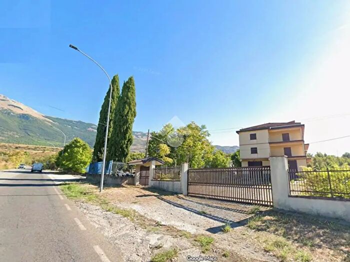 Casa monolocale in vendita in Contrada Pietà, Castrovillari