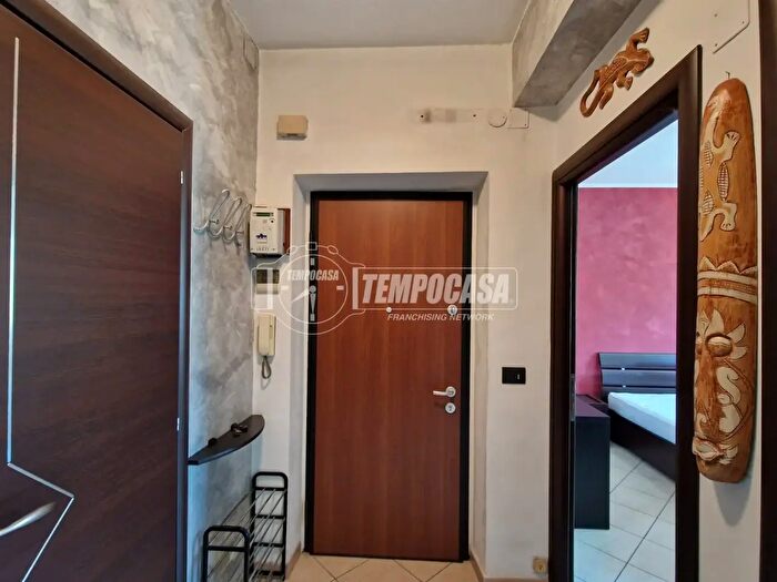 Appartamento trilocale in vendita in Via Giacomo Dina, Torino
