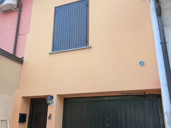 Casa bilocale in affitto in Via Caduti per la Libertà, Centro, Castelletto Sopra Ticino