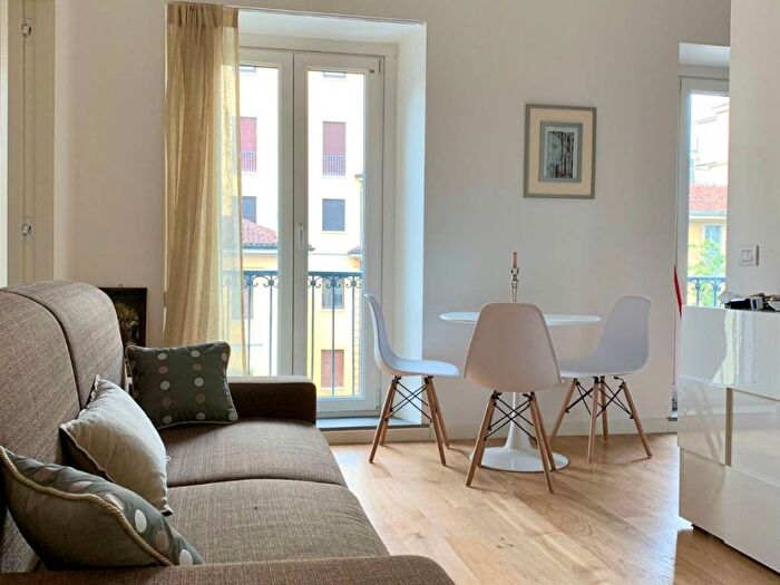 Appartamento bilocale in affitto in Via Senato, Quadrilatero della Moda, Milano