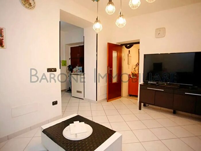 Appartamento quadrilocale in vendita in Via Tarnone, Carrara