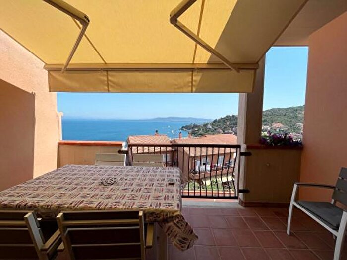 Appartamento con 5 locali in vendita in Via del Perale, Monte Argentario