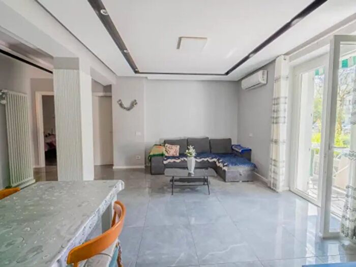 Appartamento quadrilocale in vendita in Via Pietralba, Bolzano
