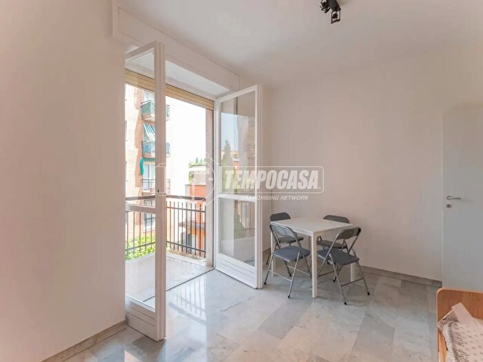 Appartamento monolocale in affitto in Via Trevi, Milano