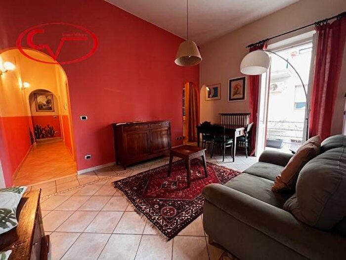 Appartamento quadrilocale in affitto in Piazza Settembre, Città, Montevarchi