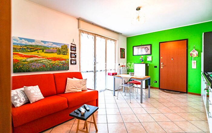 Appartamento monolocale in vendita in Largo Wolfgang Amadeus Mozart, Caronno Pertusella