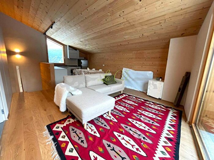 Appartamento trilocale in affitto in Prèsaintdidier