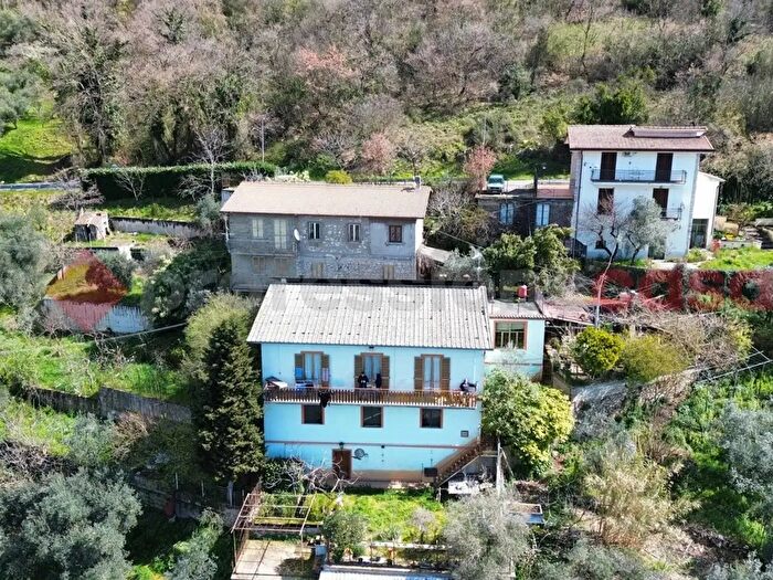 Casa con 5 locali in vendita in Sr Snc, Acuto