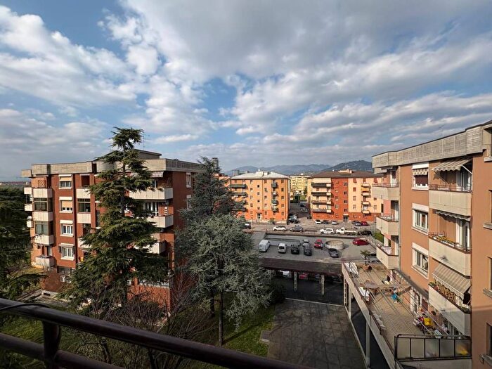 Appartamento bilocale in affitto in Brescia Due, Brescia