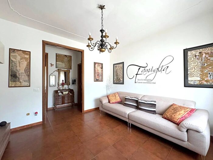 Appartamento quadrilocale in vendita in Via Europa, Loreo