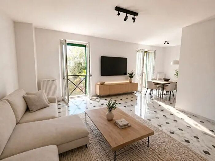 Appartamento bilocale in vendita in Via delle Campanule, Genova