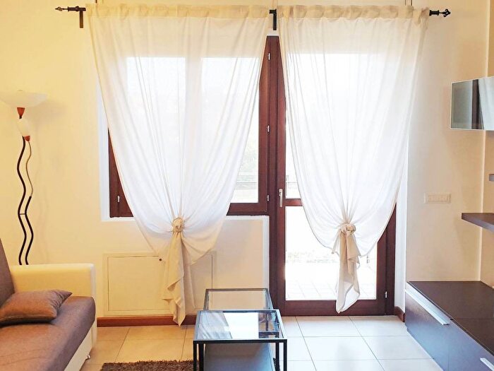 Appartamento trilocale in affitto in Via Volturno, Centro, San Donato Milanese